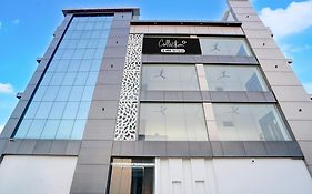 Super Collection O Friends Colony Lucknow Formerly The Suite